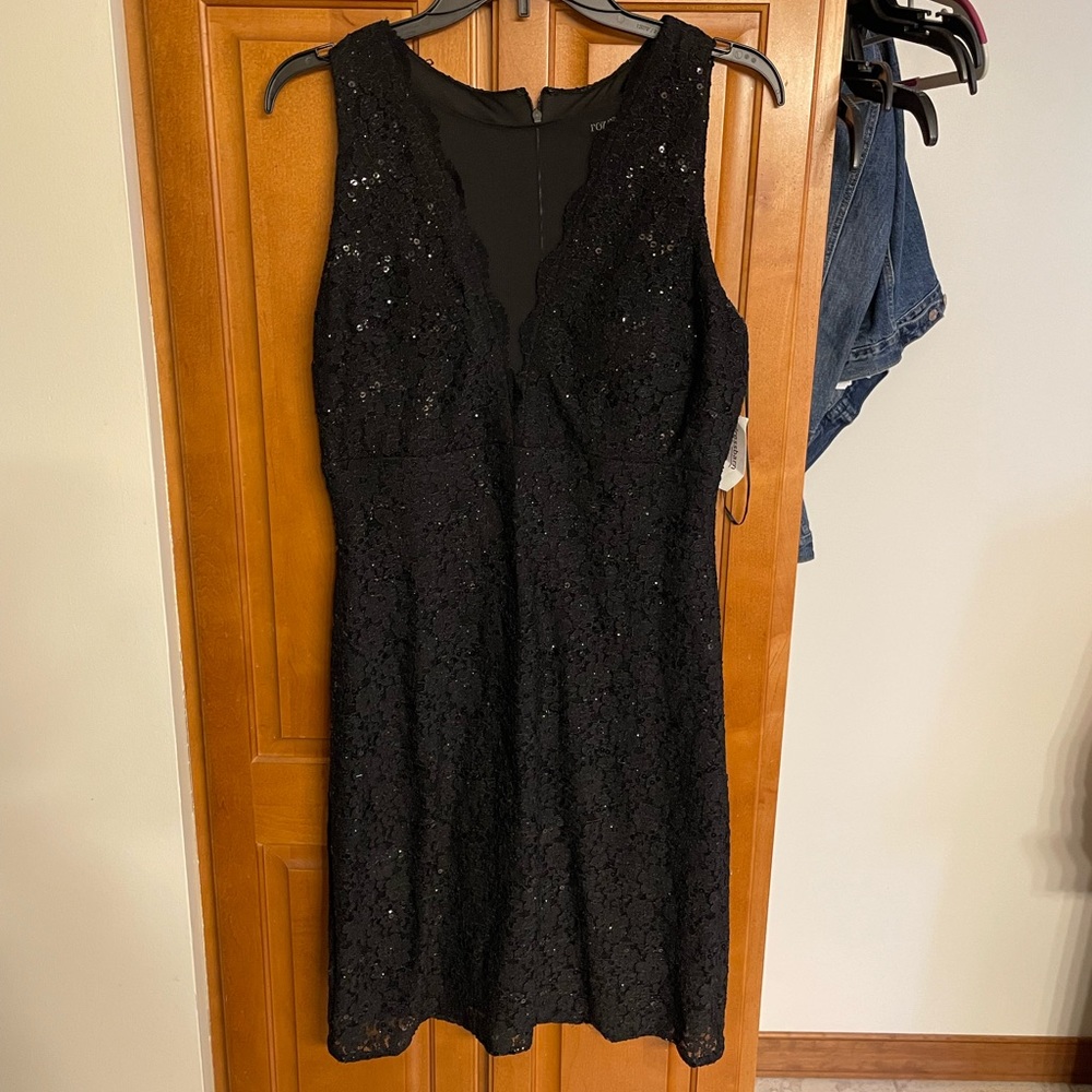 Cocktail dress / prom dress
